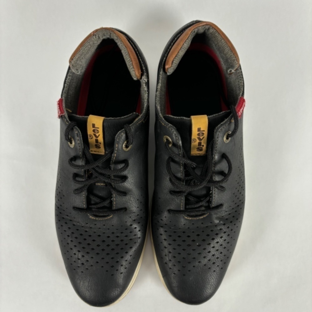 Vintage Levi's Sneakers Black Classic shoes - Picture 2 of 9